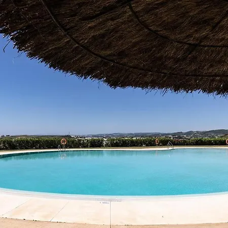 Apartamento Ground Floor 4 Bedroom @ Hills! *