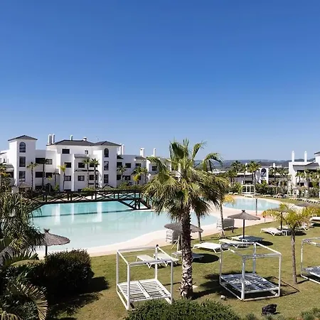 Ground Floor 4 Bedroom @ Hills! Estepona