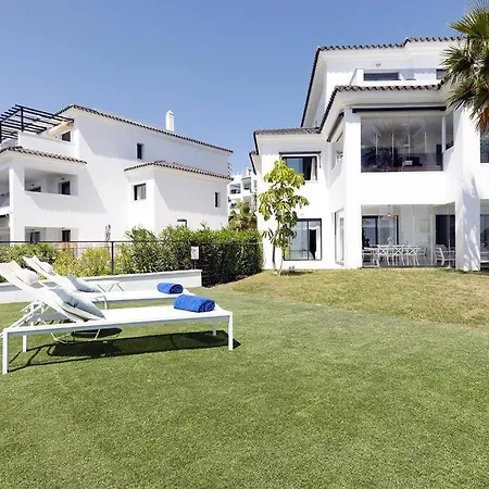 Apartamento Ground Floor 4 Bedroom @ Hills! Estepona