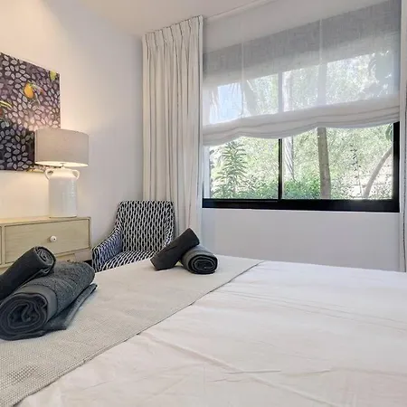 Ground Floor 4 Bedroom @ Hills! Estepona