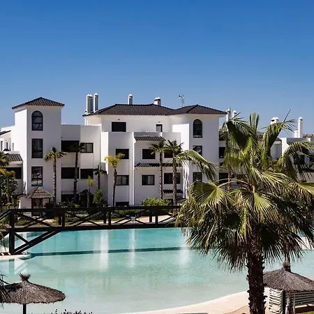 Apartamento Ground Floor 4 Bedroom @ Hills!