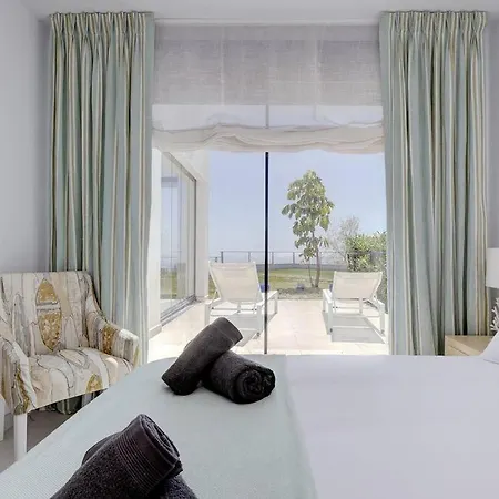 Apartamento Ground Floor 4 Bedroom @ Hills! *