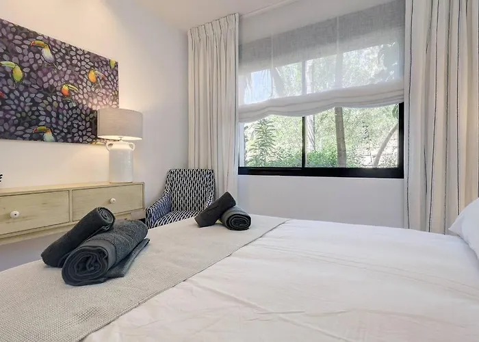 Ground Floor 4 Bedroom @ Hills! Estepona