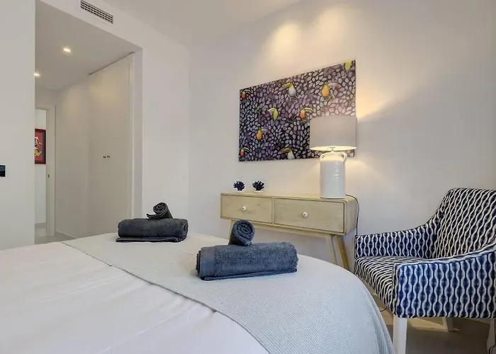 Apartamento Ground Floor 4 Bedroom @ Hills! *