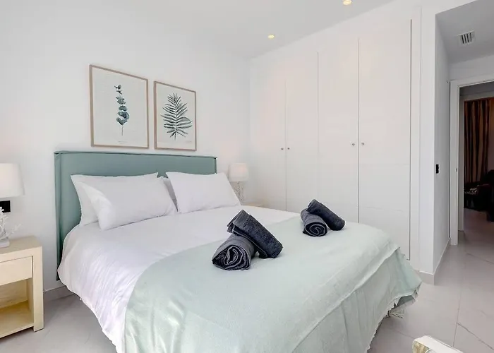 Apartamento Ground Floor 4 Bedroom @ Hills!