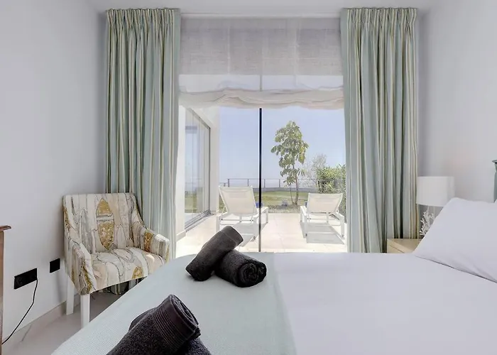 Apartamento Ground Floor 4 Bedroom @ Hills! *