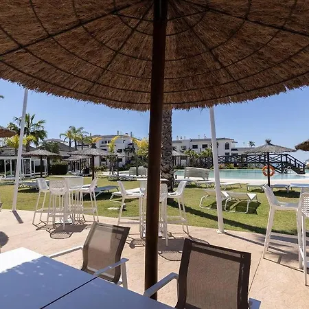 Ground Floor 4 Bedroom @ Hills! * Estepona