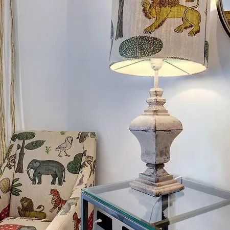 Appartement Ground Floor 4 Bedroom @ Hills!