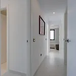 Ground Floor 4 Bedroom @ Hills! *