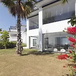Ground Floor 4 Bedroom @ Hills! Appartement Estepona
