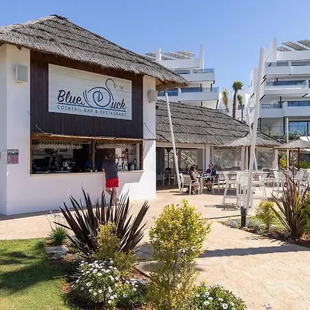 Ground Floor 4 Bedroom @ Hills! Appartement Estepona